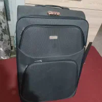 دو عدد چمدان بزرگ|کیف، کفش، کمربند|شاهین‌شهر, برخوار غرب|دیوار