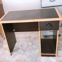 میز تحریر ،میز کامپیوتر