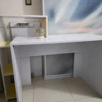 تخت و کمد و میز تحریر تک نفره بعلاوه یک تخت رایگان|تخت و سرویس خواب|شیراز, قدوسی غربی|دیوار