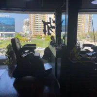 آرایشگر آرایشگاه