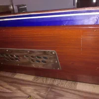 ارمنی|پیانو، کیبورد، آکاردئون|میان ولایت, |دیوار