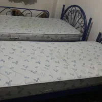 دو عدد تخت فلزی