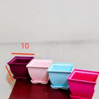 گلدان پلاستیکی شیشه‌ای