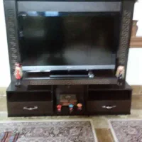 میز تلویزیون یا زیر تلویزیون