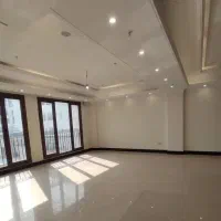 ۲۰۰ متر _ تک واحدی _ شرق مرزداران _ بدون مشابه