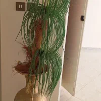 گل مصنوعی با گلدان