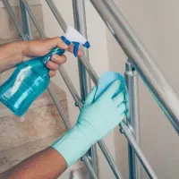 نظافت چی ساختمان آپارتمان هستم (نظافت چی آقا هستم)