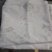 چادر سفید
