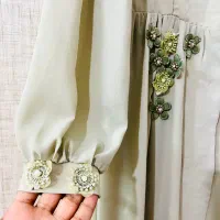تعدادی مانتو و لباس مجلسی در حد نو فقط ۲۰۰ و ۳۰۰|لباس|رفسنجان, |دیوار