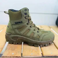 کارگر ساده کار تولید کفش
