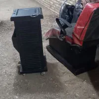 صندلی آرایشگاه و تاتو نو و تمییز با میزکوچک تاتو|آرایشگاه و سالن‌های زیبایی|مرند, |دیوار