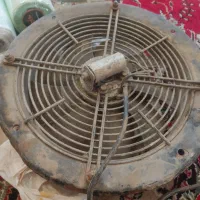 هواکش بزرگ 2عدد|پنکه و تصفیهکنندهٔ هوا|تبریز, |دیوار