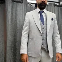 تو مجلس بدرخش|لباس|اصفهان, فرهنگیان|دیوار