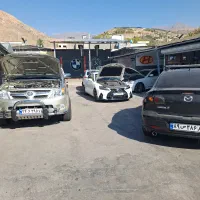 یک نفر پی دی آر کار و یک نفر نقاش خودرو