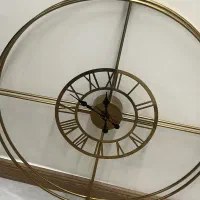 ساعت دیواری