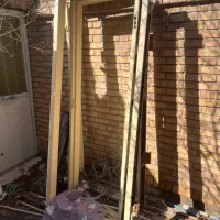 کُمی آهنی و درب اتاقی