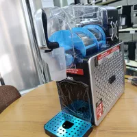 دستگاه بستنی ساز