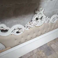 تخت و خوش خواب