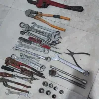تعدادی آچار و بکس|ابزارآلات|بندرعباس, |دیوار