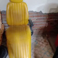 دو صندلی اصلاح جا ندارم بخاطر اون در حد نو