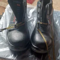 تعداد بیست جفت کفش ایمنی|کیف، کفش، کمربند|فارسان, |دیوار