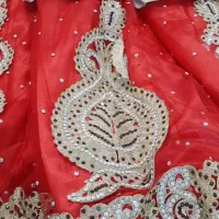 لباس محلی بختیاری|لباس|فولادشهر, مسکن مهر فولادشهر|دیوار