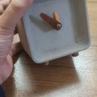 ساعت رومیزی بتنی