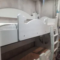 تخت دو طبقه شرکتی در حد نو