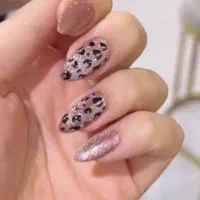 خدمات ناخن