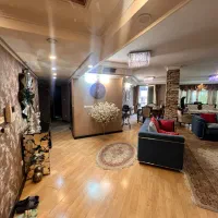 ۲۱۰ متر ۳ خواب،بازسازی شده ،گلزار