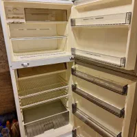 یخچال فریزر Gold star) LG) کاملا سالم