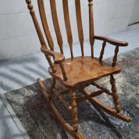 صندلی راک یا صندلی مادر بزرگ