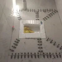 نصب کاشی و سرامیک به صورت چسبی ودوغابی|خدمات پیشه و مهارت|فولادشهر, B5|دیوار