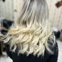 رنگ لایت فقط فقط هزینه مواد گرفت میشود|خدمات آرایشگری و زیبایی|برخوار, |دیوار