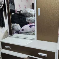 آینه و دراور درحد نو