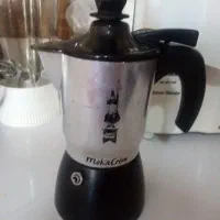 مکاپات پمپی