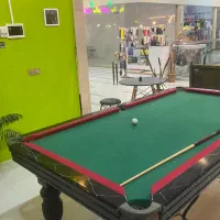 میز بیلیارد 8Bal سالم و تمیز