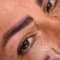 خدمات تخصصی آرایش دائم (مدل با هزینه جزئی)