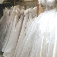 فروش لباس عروس دامن اسکارلت با زیره شاین بیده|لباس|کرج, برغان|دیوار