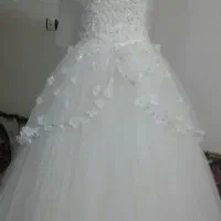 لباس عروس قیمت از 300 به بالا