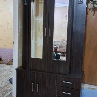 کمد و جاکفشی