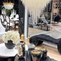 به یک خانم برای کلیپ مبلمان نیازمندیم