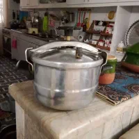 زودپز تمیز و سالم