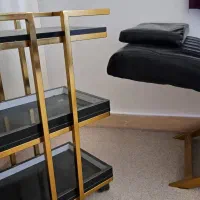 تخت آرایشگاهی موجدار|آرایشگاه و سالنهای زیبایی|امیدیه, |دیوار