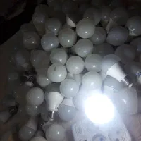 لامپ کارکرده سالم|سایر لوازم برقی|قم, نیروگاه|دیوار