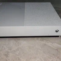 xbox one s سالم تک دسته با 17 بازی|کنسول، بازی ویدئویی و آنلاین|کرمانشاه, |دیوار