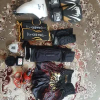 لوازم بوکس و موی‌تای دست کش بوکس