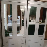 2عدد کمد لباس نونو میز تحریر  فروش فوری