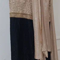 دو عدد لباس مجلسی بلند و کوتاه|لباس|صومعهسرا, |دیوار