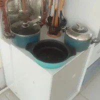 فرش قابلمه کفش مانتو کت شیشه میزسرسره لباس کیف پفر